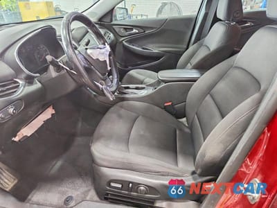 Zdjęcie 7 z 12 samochodu: 2021 CHEVROLET MALIBU LT VIN:1G1ZD5ST9MF032084 - miniatura