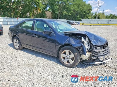 Czwarte zdjęcie samochodu z boku: 2009 FORD FUSION SE VIN:3FAHP07169R204334 - miniatura