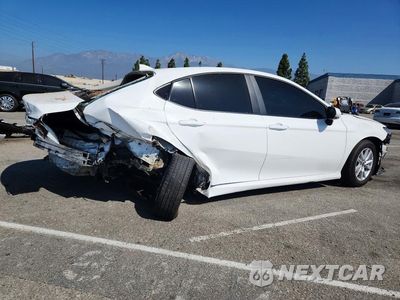 Trzecie zdjęcie samochodu z tyłu: 2026 TOYOTA CAMRY LE VIN:4T1DAACK4TU241389 - miniatura