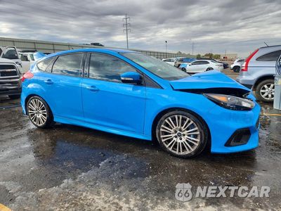 Czwarte zdjęcie samochodu z boku: 2017 FORD FOCUS RS VIN:WF0DP3TH7H4118239 - miniatura