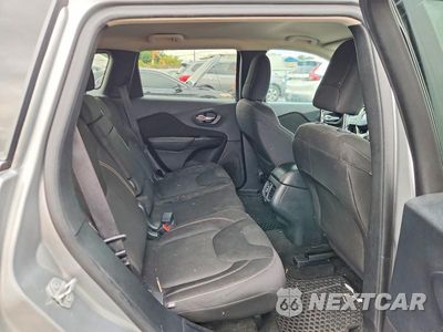 Zdjęcie 11 z 13 samochodu: 2015 JEEP CHEROKEE LATITUDE VIN:1C4PJMCS0FW758250 - miniatura
