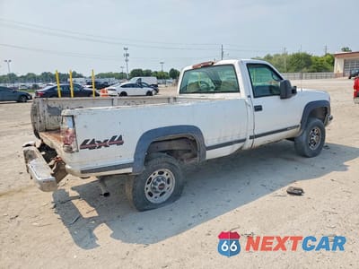 Trzecie zdjęcie samochodu z tyłu: 2000 GMC SIERRA VIN:1GTHK34RXYR133640 - miniatura