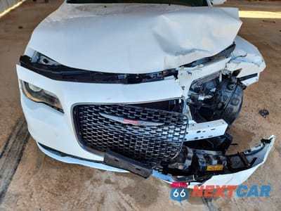 Zdjęcie 11 z 12 samochodu: 2022 CHRYSLER 300 S VIN:2C3CCABG5NH127161 - miniatura