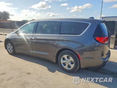 Drugie zdjęcie samochodu z przodu: 2018 CHRYSLER PACIFICA HYBRID TOURING PLUS VIN:2C4RC1H77JR163631 - miniatura