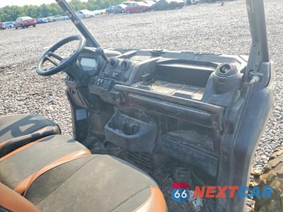 Piąte zdjęcie samochodu w środku: 2023 CAN-AM DEFENDER UTILITY VEHICLE VIN:3JBUVAX49PK001087 - miniatura