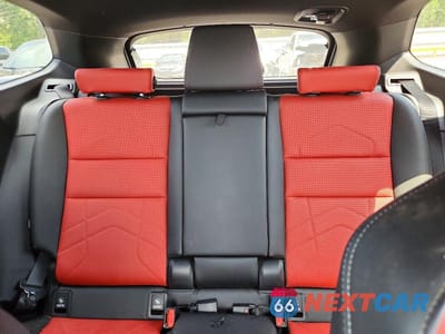Zdjęcie 10 z 13 samochodu: 2024 BMW X1 M35I VIN:WBX13EF09R5Y41818 - miniatura