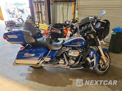 2023 HARLEY-DAVIDSON FLHTK 1HD1KEF11PB621885 - główne zdjęcie licytacji z USA - miniatura