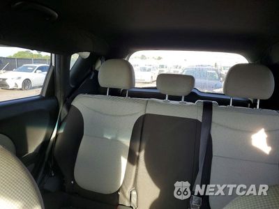 Zdjęcie 10 z 13 samochodu: 2018 KIA SOUL BASE VIN:KNDJN2A26J7591381 - miniatura