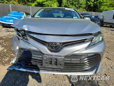 Piąte zdjęcie samochodu w środku: 2020 TOYOTA CAMRY LE VIN:4T1L11AK0LU994058 - miniatura