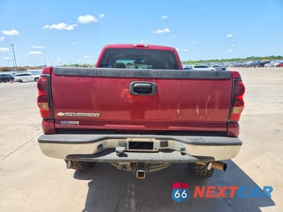 Zdjęcie 6 z 12 samochodu: 2007 CHEVROLET SILVERADO K2500 HEAVY DUTY VIN:1GCHK23D67F113871 - miniatura