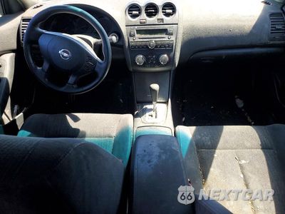 Zdjęcie 8 z 12 samochodu: 2010 NISSAN ALTIMA 2.5 VIN:1N4AL2AP4AN460680 - miniatura