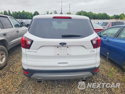 Zdjęcie 6 z 13 samochodu: 2019 FORD ESCAPE SE VIN:1FMCU9GD9KUA06529 - miniatura