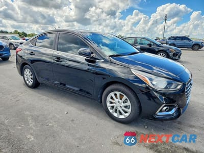 Czwarte zdjęcie samochodu z boku: 2022 HYUNDAI ACCENT SEL VIN:3KPC24A69NE177534 - miniatura