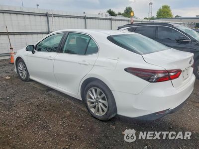 Drugie zdjęcie samochodu z przodu: 2021 TOYOTA CAMRY LE VIN:4T1C11AK7MU433048 - miniatura