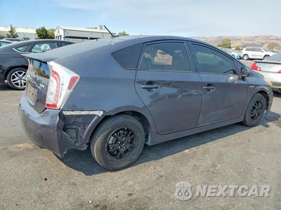 Trzecie zdjęcie samochodu z tyłu: 2013 TOYOTA PRIUS THREE VIN:JTDKN3DU6D1623776 - miniatura