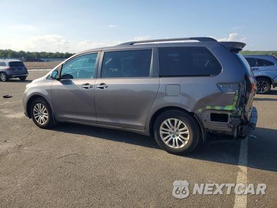 Drugie zdjęcie samochodu z przodu: 2017 TOYOTA SIENNA XLE 8-PASSENGER VIN:5TDYZ3DC3HS875161 - miniatura