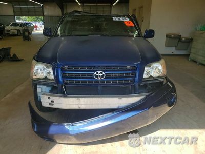 Piąte zdjęcie samochodu w środku: 2002 TOYOTA HIGHLANDER BASE VIN:JTEGD21A220038138 - miniatura