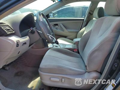 Zdjęcie 7 z 12 samochodu: 2010 TOYOTA CAMRY LE VIN:4T4BF3EK8AR060753 - miniatura