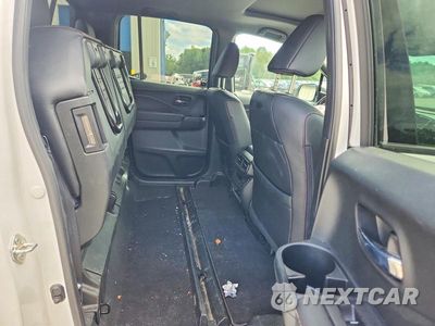 Zdjęcie 10 z 12 samochodu: 2025 HONDA RIDGELINE BLACK EDITION VIN:5FPYK3F86SB033141 - miniatura
