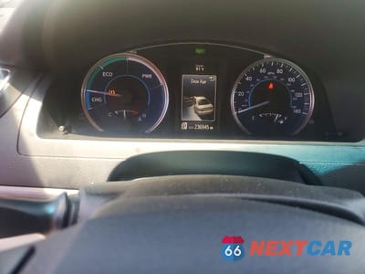 Zdjęcie 9 z 12 samochodu: 2017 TOYOTA CAMRY HYBRID LE VIN:4T1BD1FK3HU210068 - miniatura