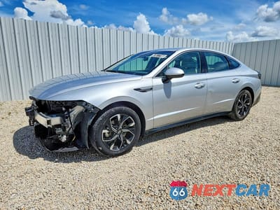 2025 HYUNDAI SONATA SEL KMHL64JA1SA496185 - główne zdjęcie licytacji z USA - miniatura