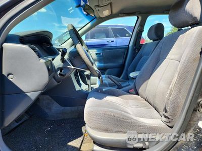 Zdjęcie 7 z 12 samochodu: 2000 TOYOTA CAMRY LE VIN:JT2BG22K9Y0445419 - miniatura