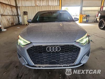 Piąte zdjęcie samochodu w środku: 2023 AUDI A3 PREMIUM VIN:WAUAUDGY7PA039746 - miniatura