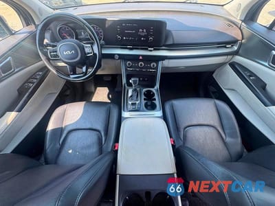 Zdjęcie 9 z 10 samochodu: 2022 KIA CARNIVAL LX VIN:KNDNB4H32N6124491 - miniatura