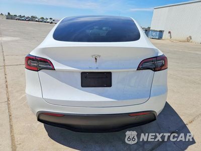 Zdjęcie 6 z 13 samochodu: 2024 TESLA MODEL Y VIN:7SAYGDED7RF154403 - miniatura