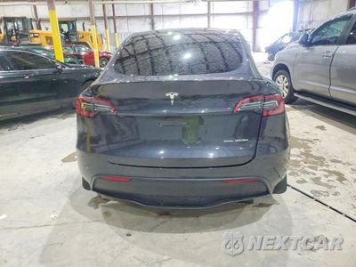 Zdjęcie 6 z 12 samochodu: 2025 TESLA MODEL Y VIN:7SAYGAEEXSF228569 - miniatura