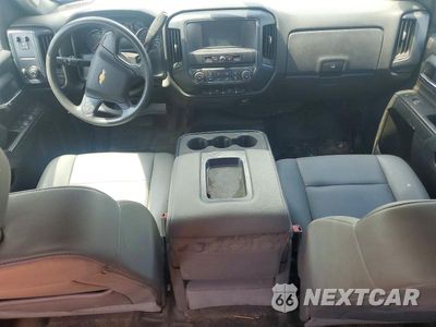 Zdjęcie 8 z 12 samochodu: 2018 CHEVROLET SILVERADO C2500 HEAVY DUTY VIN:1GB1CUEG7JF280401 - miniatura