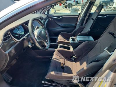 Zdjęcie 7 z 12 samochodu: 2012 TESLA MODEL S VIN:5YJSA1CNXCFP03081 - miniatura