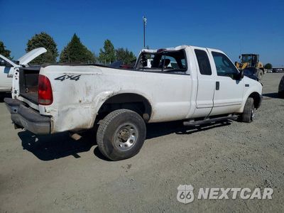Trzecie zdjęcie samochodu z tyłu: 2003 FORD F250 SUPER DUTY VIN:1FTNX21L13EB73426 - miniatura