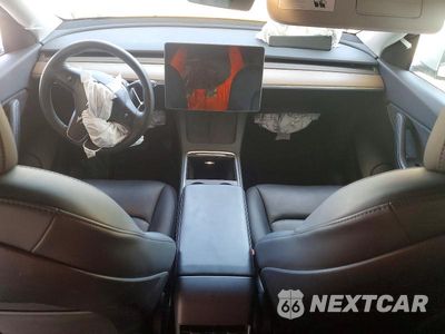 Zdjęcie 8 z 12 samochodu: 2021 TESLA MODEL Y VIN:5YJYGDEE9MF150254 - miniatura