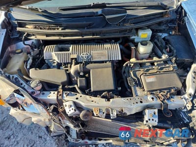 Zdjęcie 11 z 12 samochodu: 2013 TOYOTA PRIUS TWO VIN:JTDKN3DU3D5663368 - miniatura