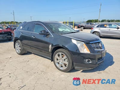 Czwarte zdjęcie samochodu z boku: 2010 CADILLAC SRX PERFORMANCE COLLECTION VIN:3GYFNBEY5AS544150 - miniatura