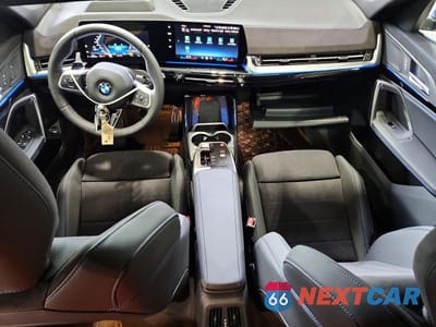 Zdjęcie 8 z 13 samochodu: 2026 BMW X1 XDRIVE28I VIN:WBX73EF05T5539508 - miniatura