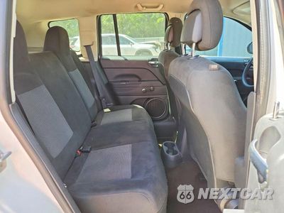 Zdjęcie 11 z 13 samochodu: 2015 JEEP COMPASS SPORT VIN:1C4NJDBB7FD417836 - miniatura
