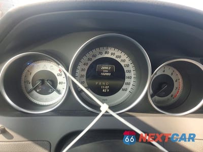 Zdjęcie 9 z 12 samochodu: 2014 MERCEDES-BENZ C 300 4MATIC VIN:WDDGF8AB7EA924292 - miniatura