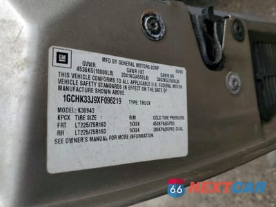 Zdjęcie 13 z 13 samochodu: 1999 CHEVROLET GMT-400 K3 - DELIVERY TRUCK VIN:1GCHK33J9XF096219 - miniatura