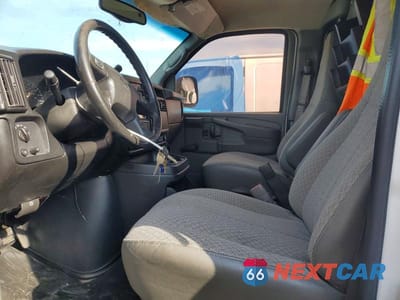 Zdjęcie 7 z 13 samochodu: 2006 CHEVROLET EXPRESS G3500 VIN:1GCHG35V761234563 - miniatura