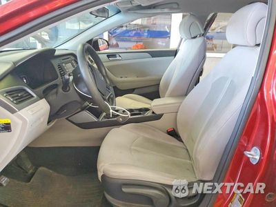 Zdjęcie 7 z 13 samochodu: 2015 HYUNDAI SONATA SE VIN:5NPE24AFXFH004577 - miniatura