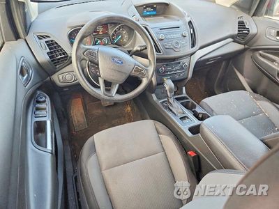 Zdjęcie 8 z 13 samochodu: 2018 FORD ESCAPE SE VIN:1FMCU9GD4JUB06276 - miniatura