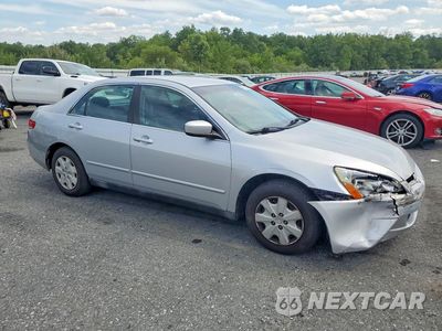Czwarte zdjęcie samochodu z boku: 2003 HONDA ACCORD LX VIN:1HGCM56383A144475 - miniatura