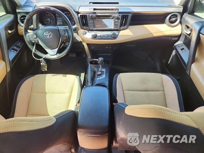 Zdjęcie 8 z 12 samochodu: 2018 TOYOTA RAV4 XLE VIN:JTMWFREV5JD109033 - miniatura