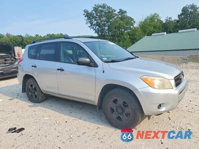 Czwarte zdjęcie samochodu z boku: 2008 TOYOTA RAV4 BASE VIN:JTMBK33VX86043765 - miniatura