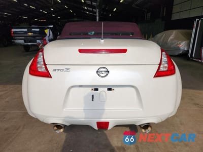 Zdjęcie 6 z 12 samochodu: 2017 NISSAN 370Z ROADSTER VIN:JN1AZ4FH1HM940605 - miniatura