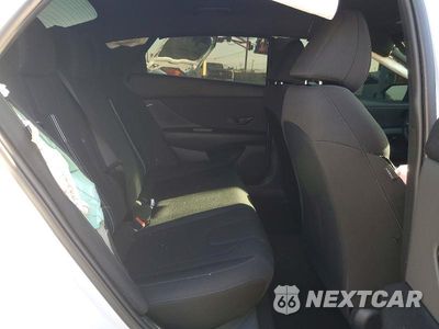 Zdjęcie 10 z 12 samochodu: 2026 HYUNDAI ELANTRA SEL SPORT VIN:KMHLM4DG7TU239456 - miniatura