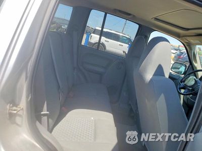 Zdjęcie 11 z 13 samochodu: 2005 JEEP LIBERTY SPORT VIN:1J8GL485X5W700215 - miniatura