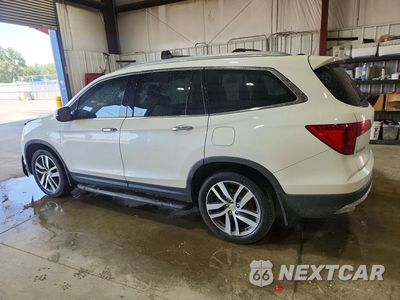Drugie zdjęcie samochodu z przodu: 2018 HONDA PILOT TOURING VIN:5FNYF6H98JB053572 - miniatura